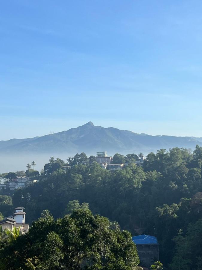 Hansons Homestay Kandy Exterior photo